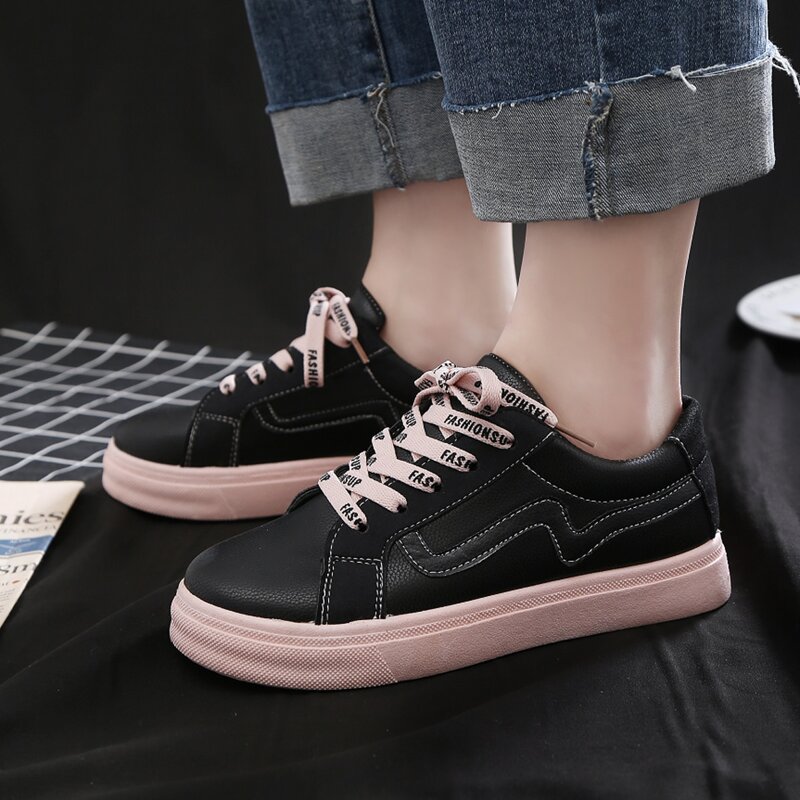 

Letter Graphic Lace-up Front Skate Shoes, Black