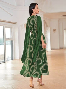 Al Najma Pleated Sleeve Embroidery Detail Belted Dress - Green - View 2