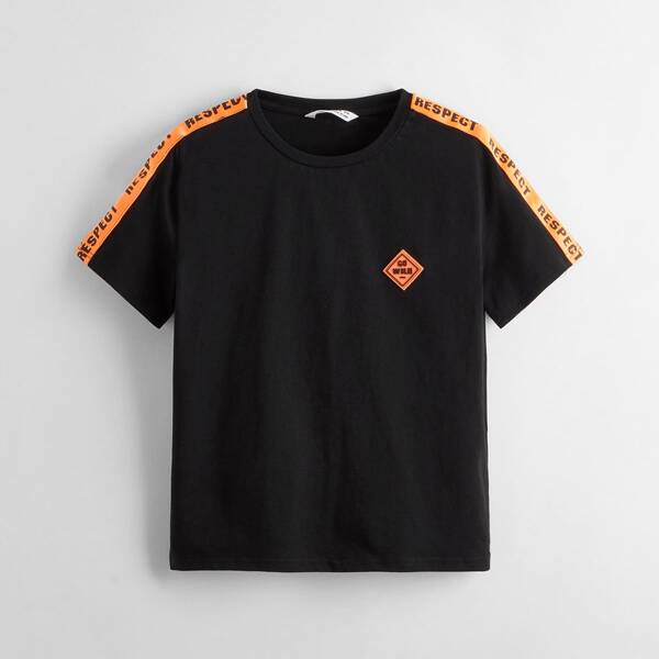 

Boys Letter Graphic Patch Tee, Burgundy