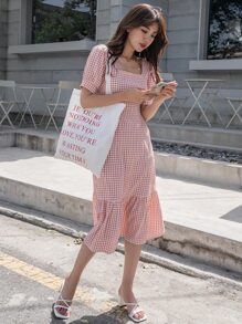 DAZY 格紋圖案荷葉邊下擺泡泡袖連衣裙 - 粉色 - 查看 1