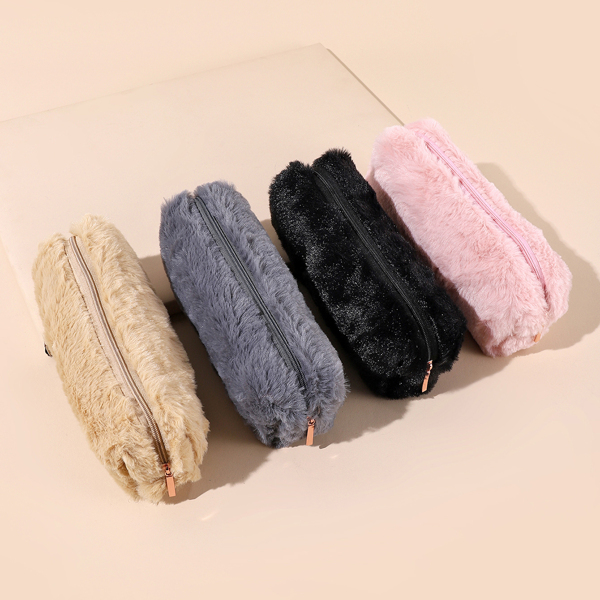 

1pc Plain Plush Random Color Pencil Bag, Multicolor