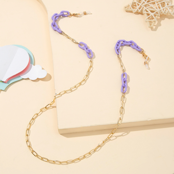 

Geometric Glasses Chain, Purple