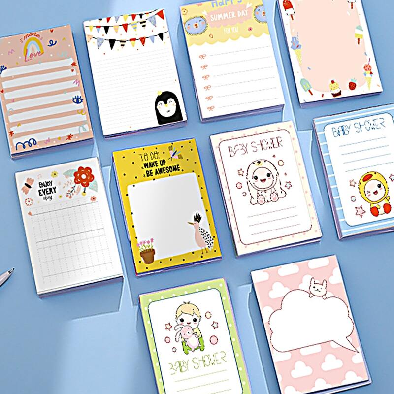 

1pc Cartoon Graphic Random Memo Pad, Multicolor