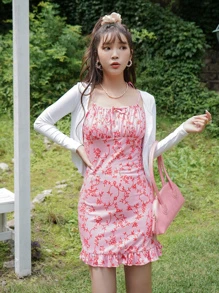 DAZY 植物圖案荷葉邊下擺吊帶連衣裙 - 粉色 - 查看 1