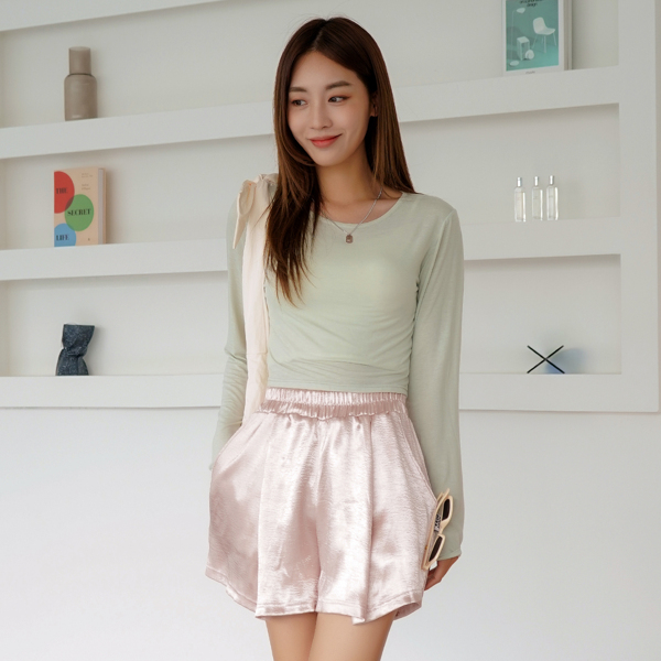 

Solid Long Sleeve Crop Tee, Mint green