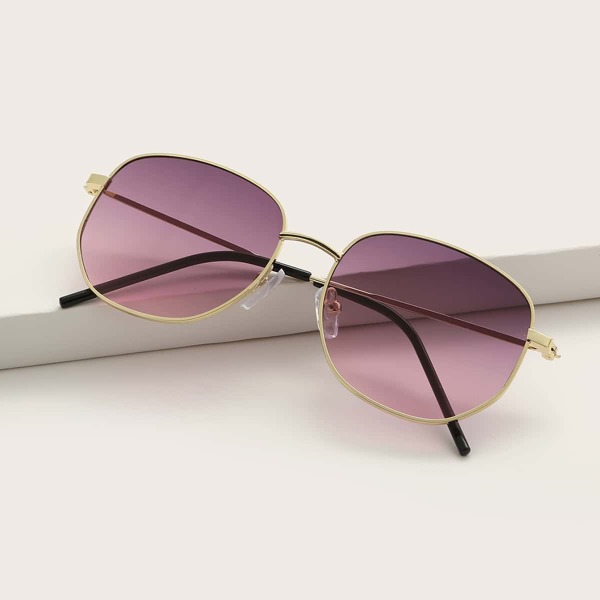 

Metal Frame Sunglasses