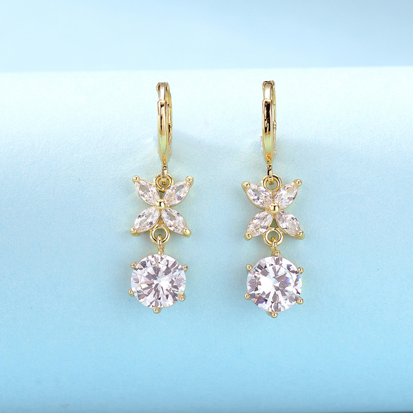 

Zircon Decor Drop Earrings, Gold