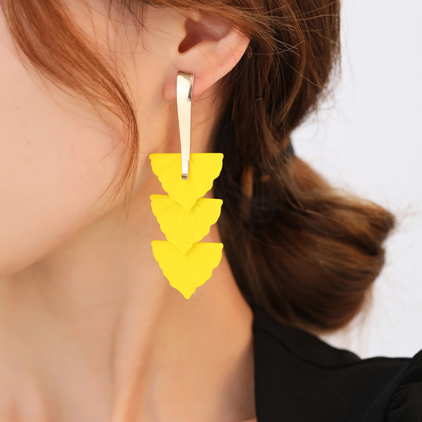 

Link Geometric Drop Earrings, Yellow