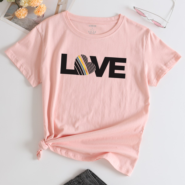 

Heart And Letter Graphic Tee, Baby pink