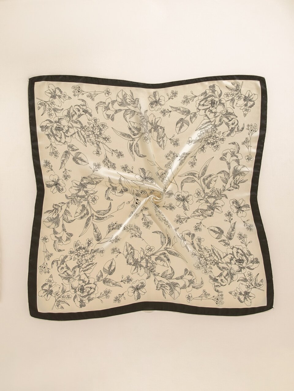 1pc Women's Elegant & Simple Floral Detail Small Scarf, Suitable For Daily Decoration Bandana,Hair Band,Head Band Ideal For Dressing Up Your Look Valentine's Day,Beach,Holiday,Accessories,Travel Essential