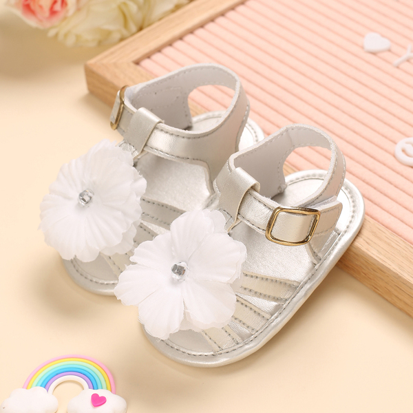 

Baby Girls Applique Strappy Sandals, Silver
