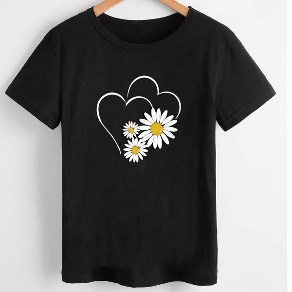 

Plus Heart & Floral Print Tee, Black