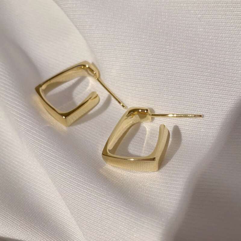 

Minimalist Hoop Earrings, Gold