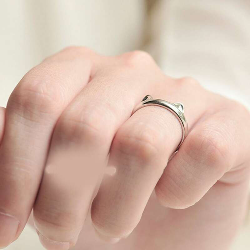 

Guys Cat Ear Detail Ring, Silver