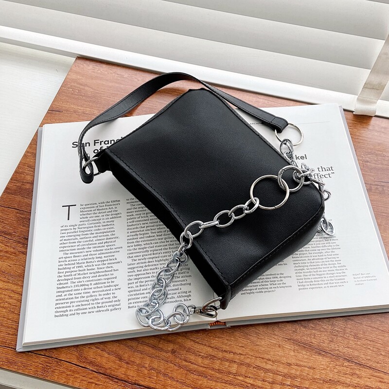 

Minimalist Crossbody Bag, Black