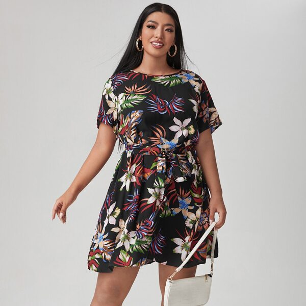 

Plus Floral Print Belted Dress, Multicolor