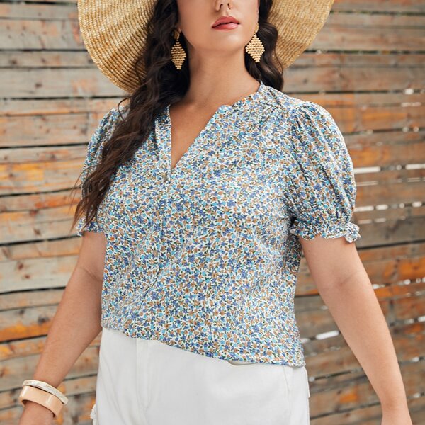 

Plus Ditsy Floral Notch Neck Puff Sleeve Top, Multicolor