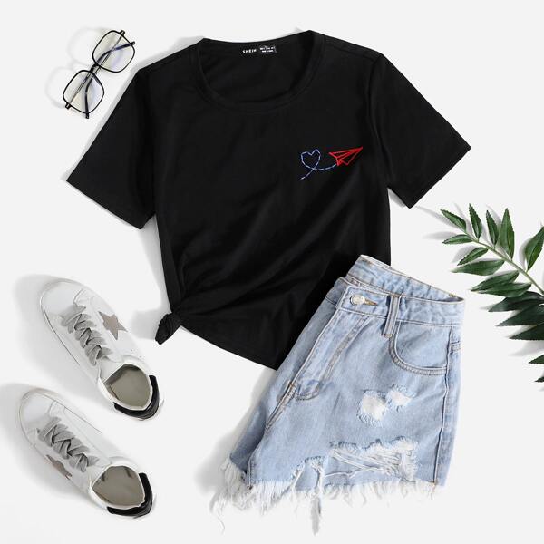 

Heart Embroidery Short Sleeve Tee, Black