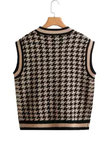 Flirla V-neck Houndstooth Sweater Vest