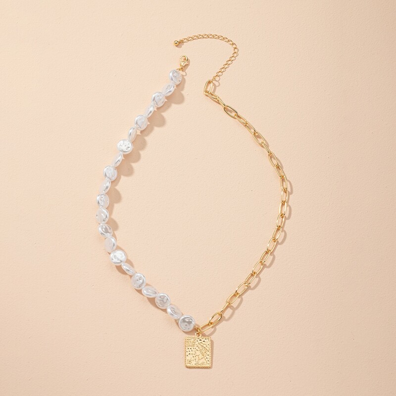 

1pc Geo Charm Faux Pearl Necklace, Gold