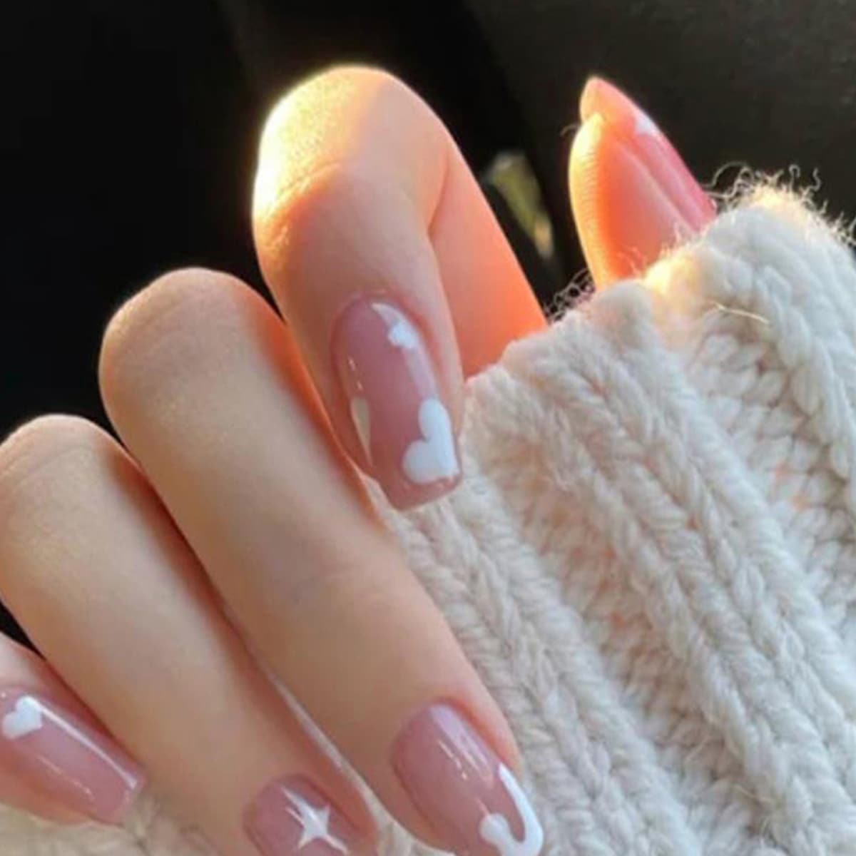 

24pcs Graphic Fake Nail, Pink