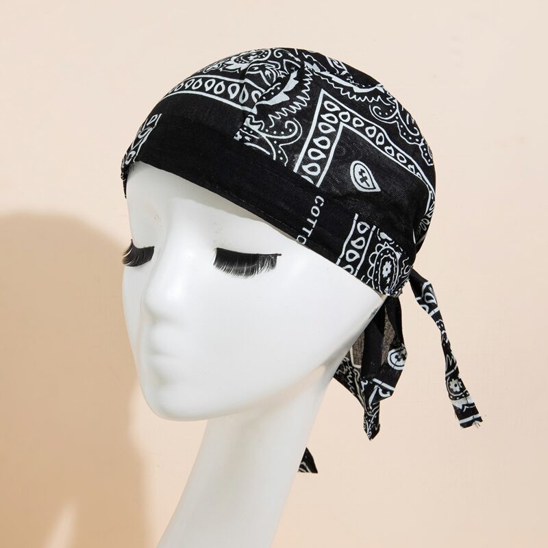 

1pc Paisley Graphic Hat, Black
