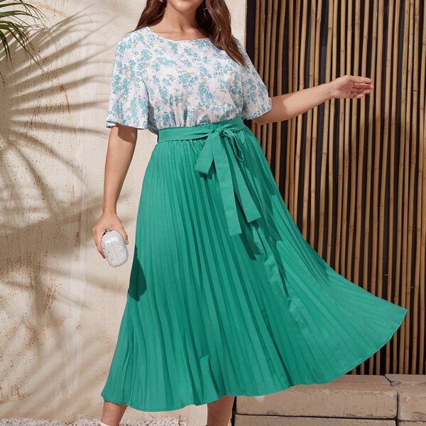 

Plus Floral Top With Belted Pleated Skirt, Multicolor