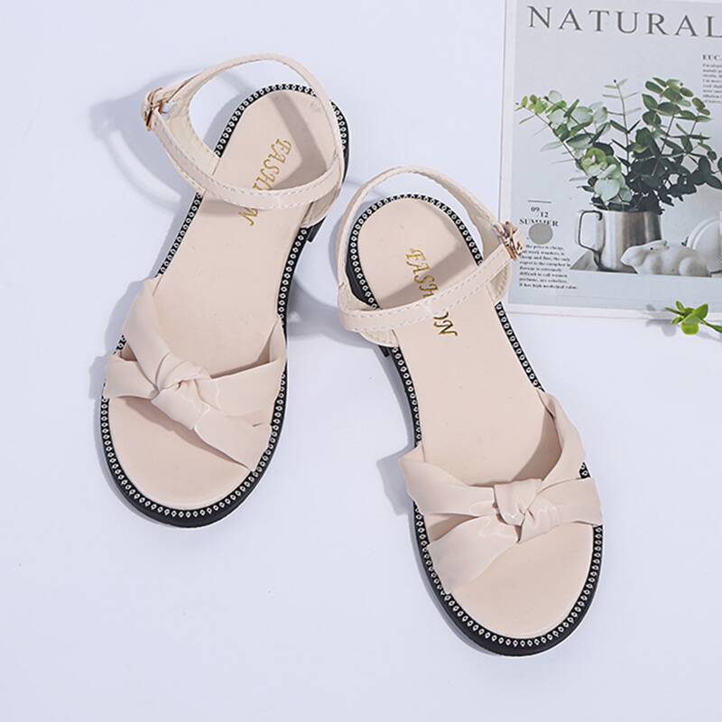 

Minimalist Strappy Sandals, Beige