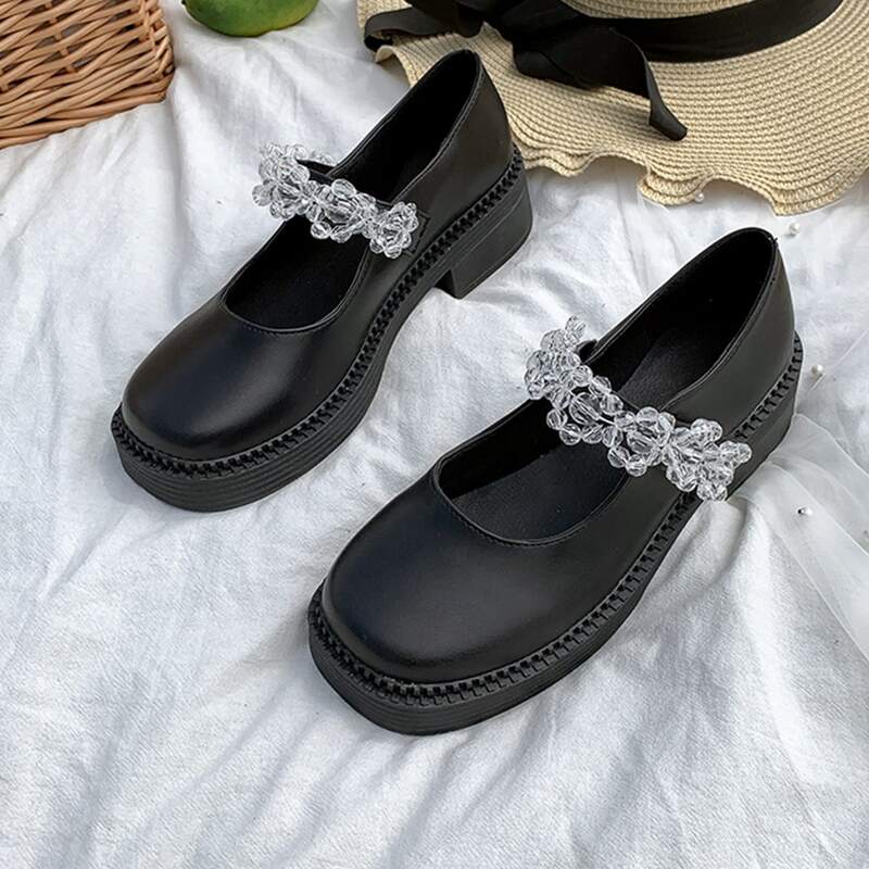 

Flower Decor Mary Jane Pumps, Black