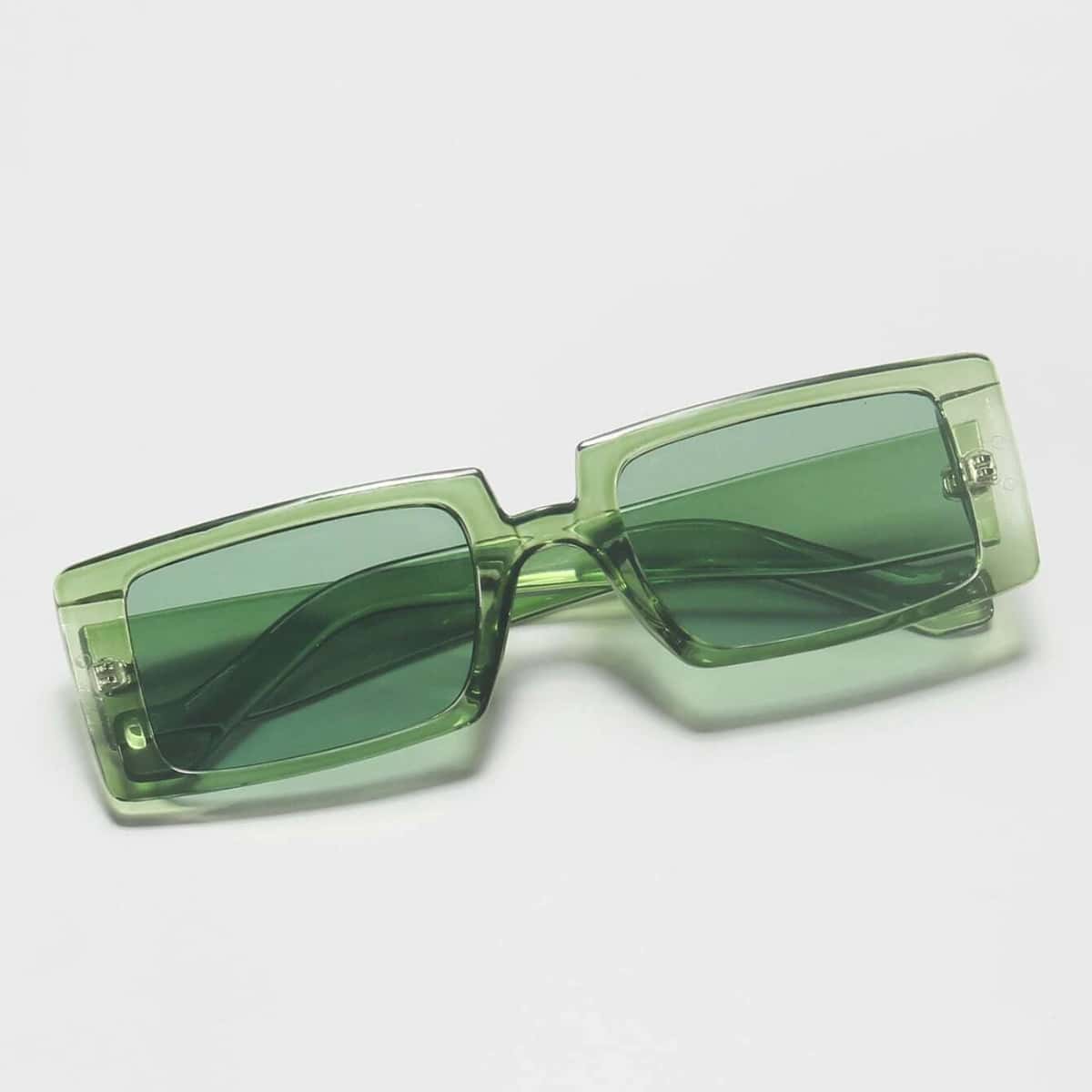 

Tinted Lens Frame Sunglasses