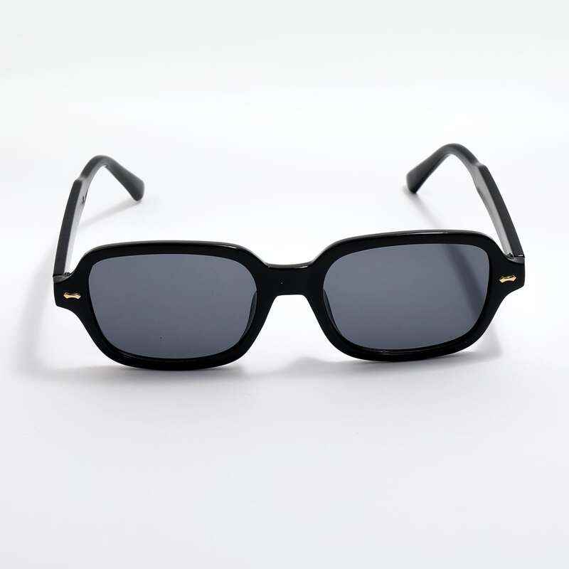 

Guys Square Frame Sunglasses, Grey