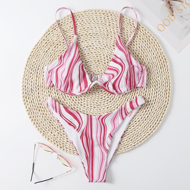 

Wave Print Bikini Swimsuit, Pink