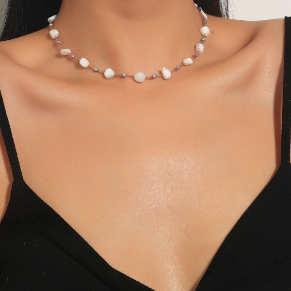 

Shell Decor Necklace, Multicolor