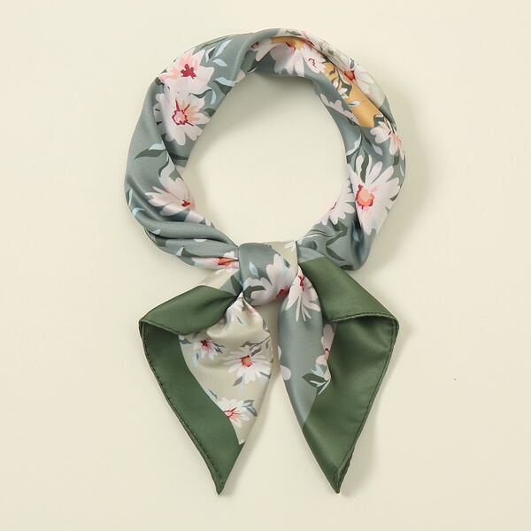 

Flower Print Bandana, Multicolor