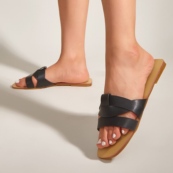 

Strappy Slide Sandals, Black