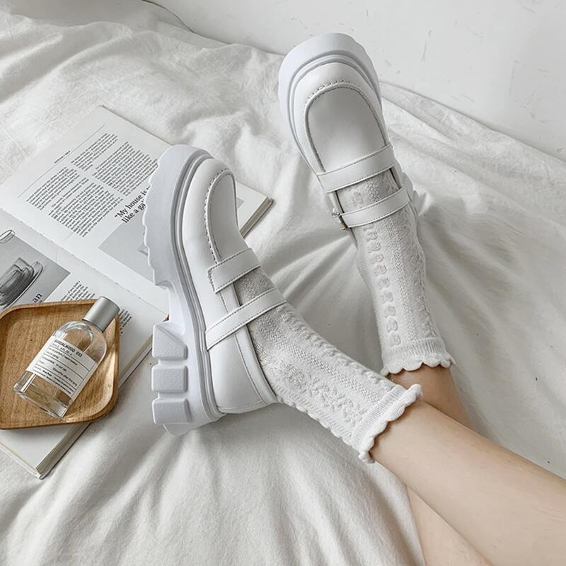 

Minimalist Flatform Shoes, White