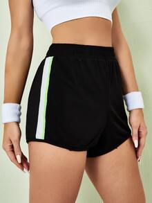 Shorts deportivos de lado de rayas - Negro - Ver 3