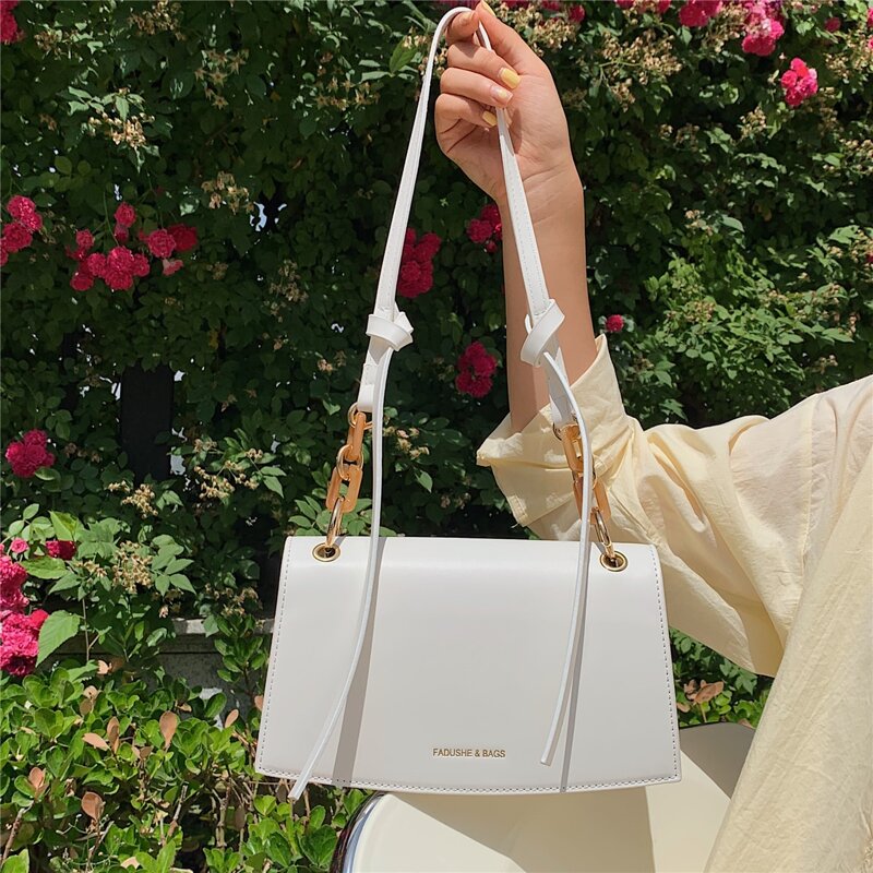 

Minimalist Shoulder Bag, White