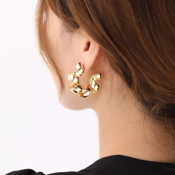 

Twist Hoop Earrings, Gold
