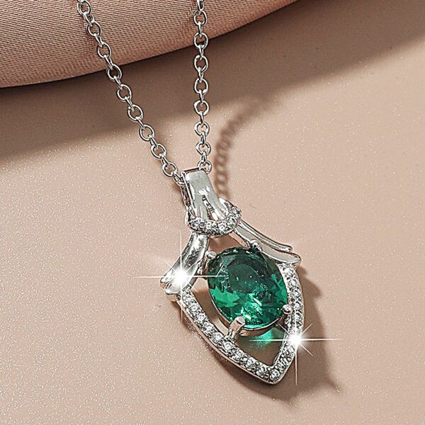 

Gemstone Pendant Necklace, Dark green