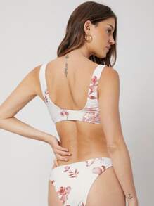 SHEIN Floral Cut Out One Piece Swimsuit Summer Beach - White - View 2