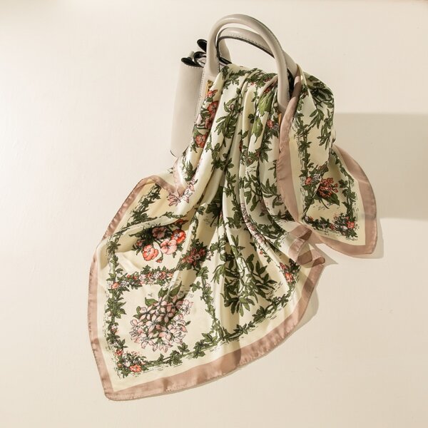 

Floral Print Scarf, Multicolor