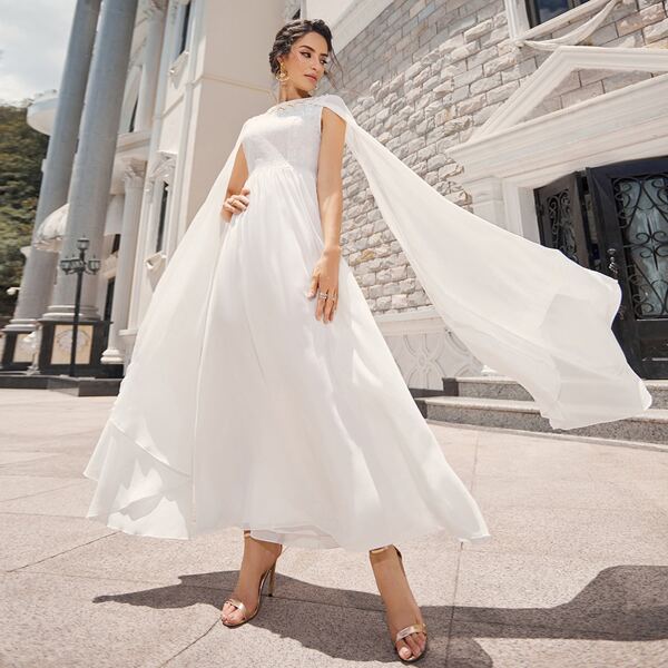 

Cloak Sleeve Solid Chiffon Dress, White