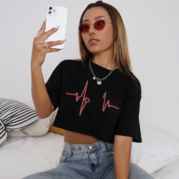 

Graphic Print Drop Shoulder Crop Tee, Black