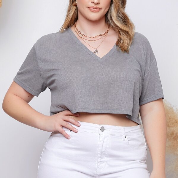 

Plus Drop Shoulder Crop Tee, Grey