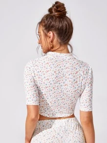 Chiquease Ditsy Floral Print Cut Out Tee - Multicolor - View 2