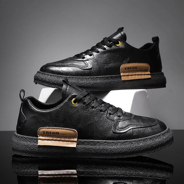 

Men Lace-up Front Skate Shoes, Black