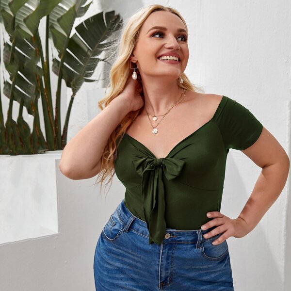 

Plus Knot Front Sweetheart Neck Top, Army green