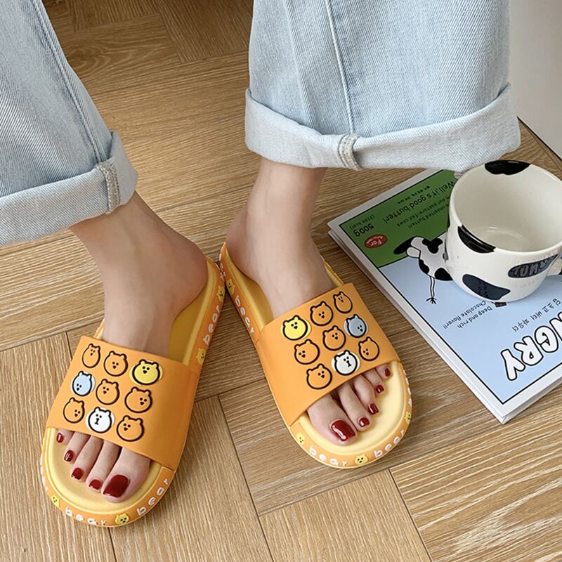 

Cartoon Graphic Slides, Yellow
