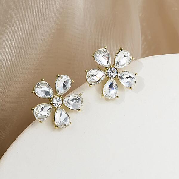 

Rhinestone Flower Decor Stud Earrings, White